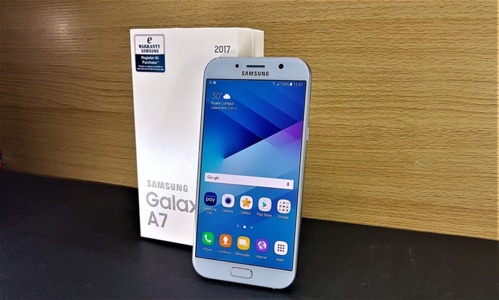 [Review] Samsung Galaxy A7 (2017) – The Premium Midrange Performer 2