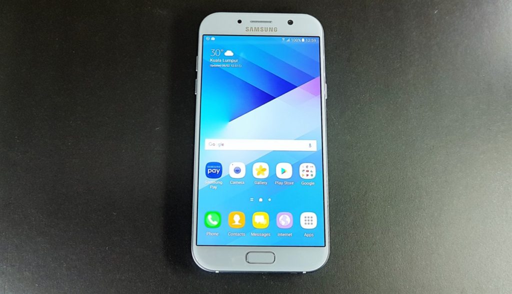 [Review] Samsung Galaxy A7 (2017) – The Premium Midrange Performer 4