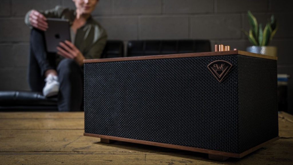 Klipsch's new Heritage speakers blend old-school looks with cutting edge audio 4