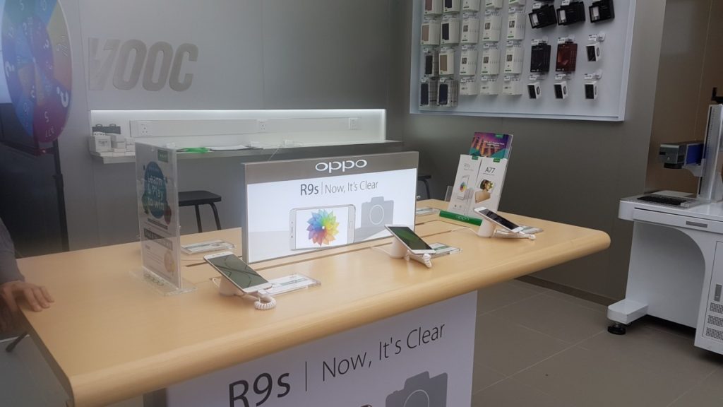 OPPO Concept store image