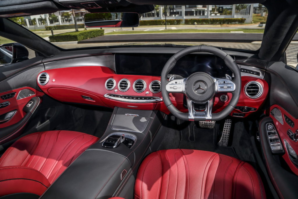 Mercedes redefines luxury and performance with new S-class line-up 8