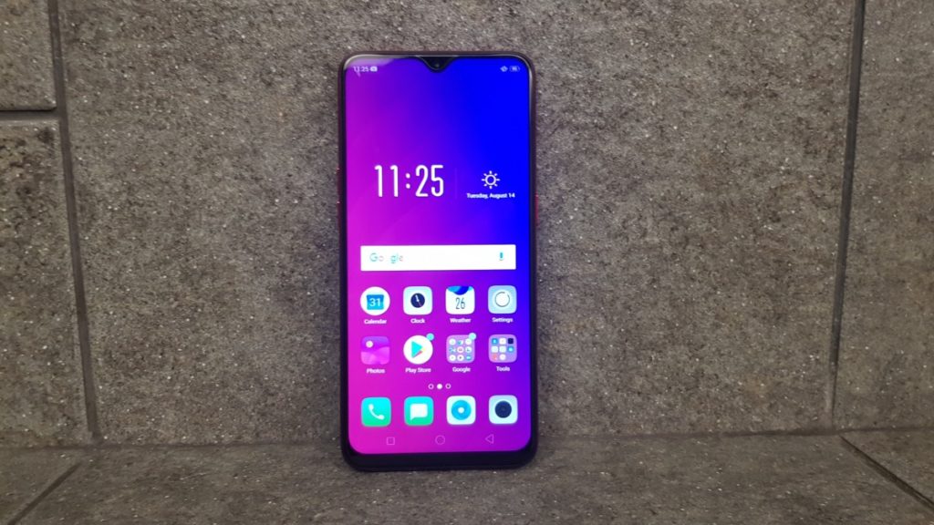 5 Reasons Why You Need To Buy The Sub-RM1,500 midrange champion OPPO F9 7