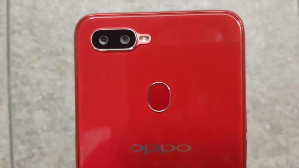 5 Reasons Why You Need To Buy The Sub-RM1,500 midrange champion OPPO F9 8