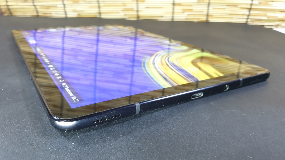 Hands on with the Samsung Galaxy Tab S4 3