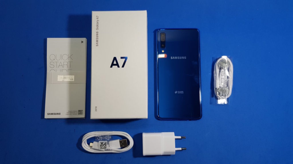 The Galaxy A7 (2018) is Samsung's first triple camera phone. Check out its first Malaysia unboxing 3