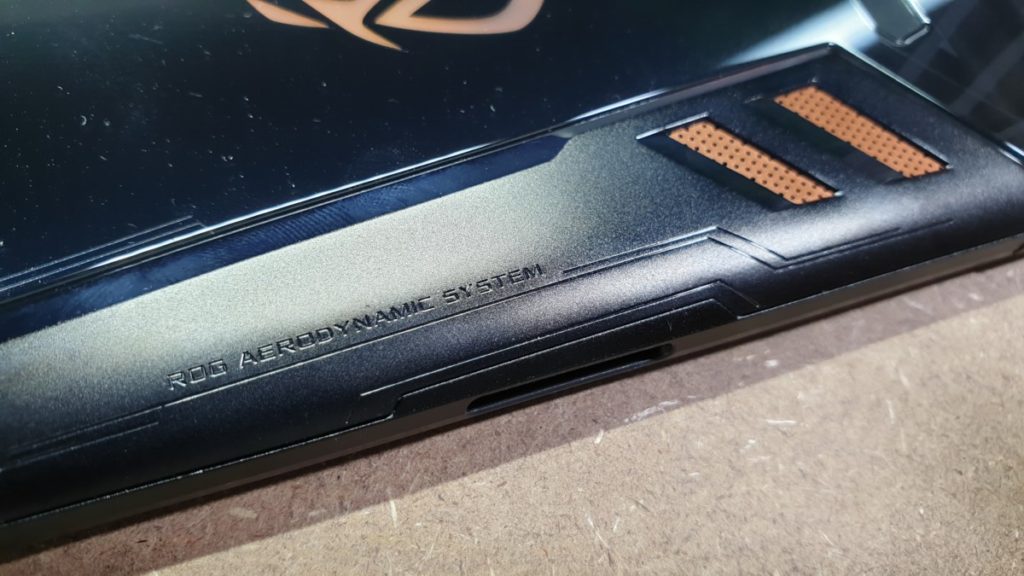 [Review] Asus ROG Phone - The Game Changer Is Here 6