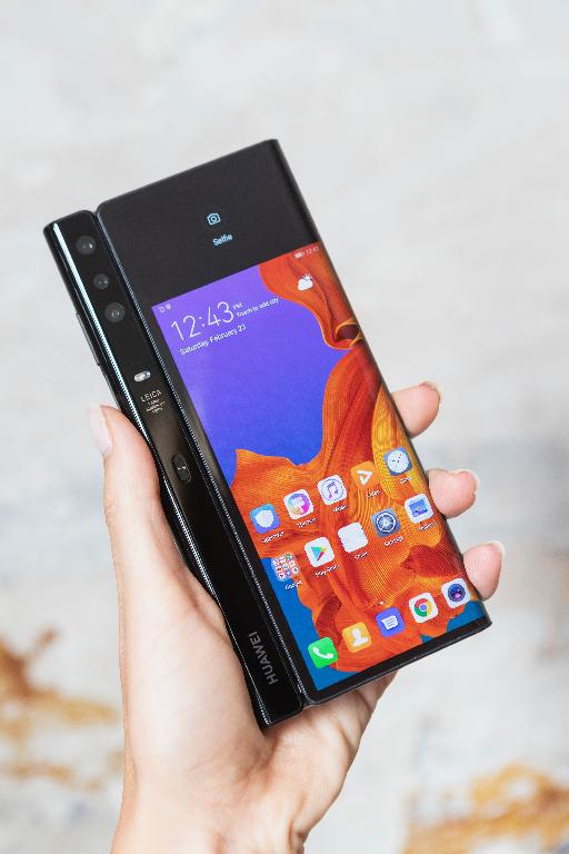 The Huawei Mate X is the foldable phone of the future 5