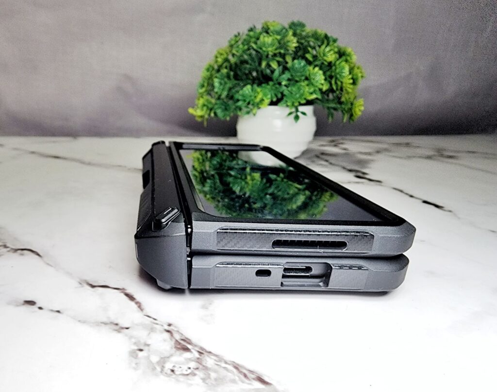 Supcase Galaxy Z Fold3 Unicorn Beetle Pro Rugged Case review ports