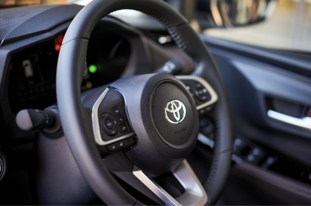 toyota vios 1.5G steering wheel