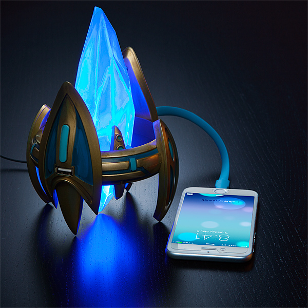 Starcraft Protoss Pylons lead the charge for your USB powered gear 8