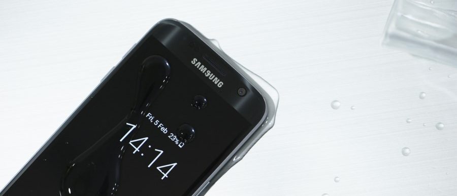 Samsung Galaxy S7 saves Australian quartet in Melbourne seas 2