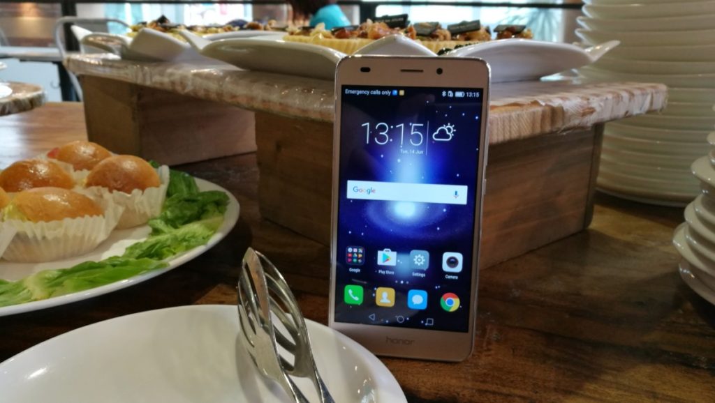 The Honor 5C is official - costs RM799 with preorders starting 20 June 6