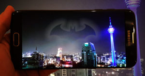 The Galaxy S7 Edge Injustice Edition is coming to town 2