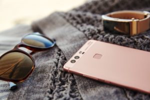 Huawei's blinged up rose gold P9 is yours for RM2,399 6