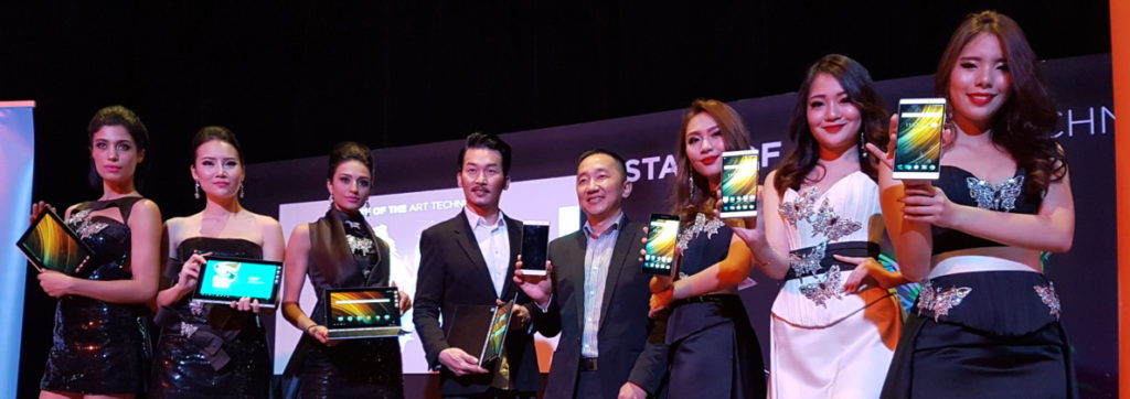 Lenovo launches Phab 2 series smartphones in Malaysia 12