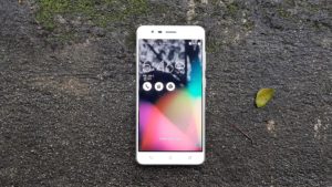 Hands-on with the ASUS Zenfone 3 Zoom camphone 13