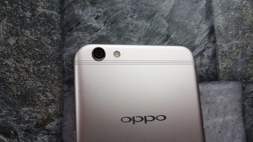 6 Reasons to Buy the OPPO R9s 2