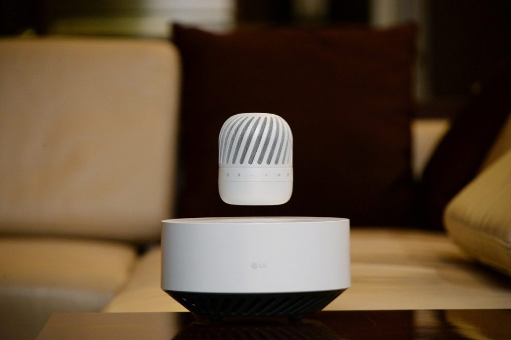 LG will be showcasing a levitating speaker at CES 2017 2