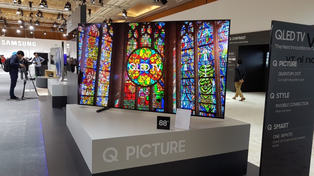 Samsung's next-gen QLED TV showcased at SEA Forum 2017 3