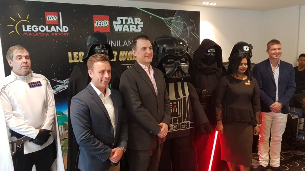 LEGOLAND set to celebrate Star Wars 40th anniversary with events galore and new LEGO sets! 14