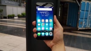 Vivo launches matte black V5s in Malaysia 18