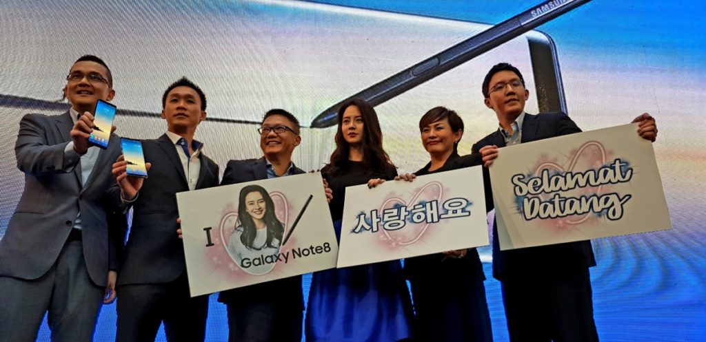 Song Ji-Hyo rocks Pavilion Mall at Galaxy Note8 Malaysia launch 1