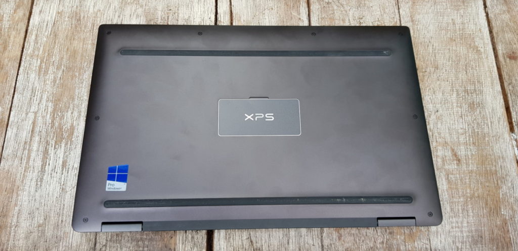 [Review] XPS 13 2-in-1 - Portable Performance Personified 6