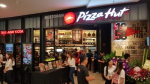 Pizza Hut’s new digital concept store blends augmented reality and pizza into a tasty new whole 10