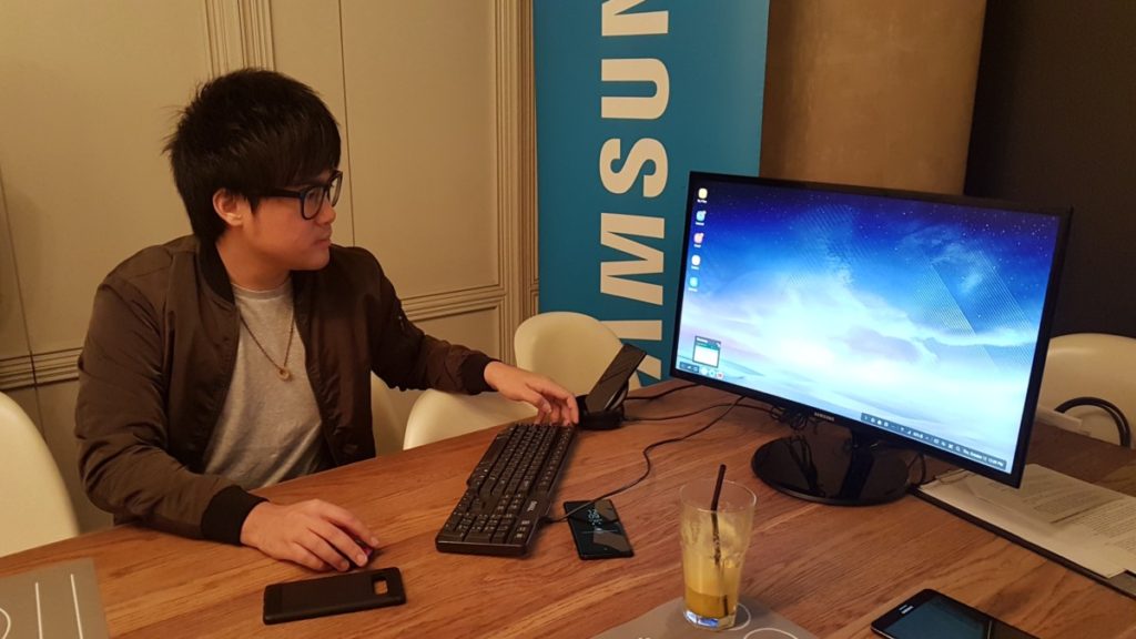 Jinnyboy sharing more about the Samsung DeX dock