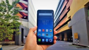 [ Review ] Vivo V7+ The Svelte Selfie Snapper 15