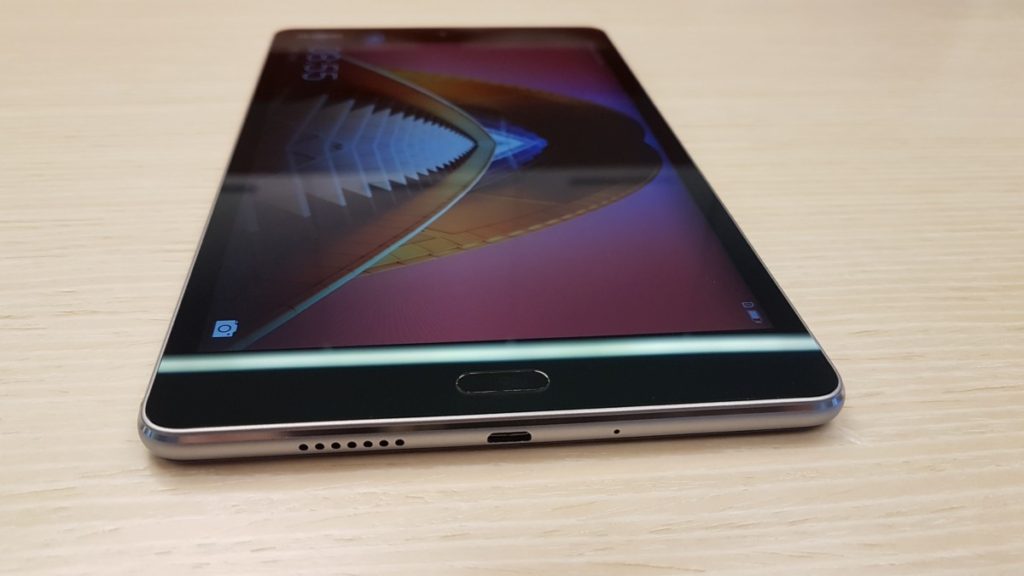 First look at the Huawei MediaPad M3 Lite 3