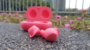 Samsung’s revamped IconX earbuds may just be cutest earbuds for 2017 15