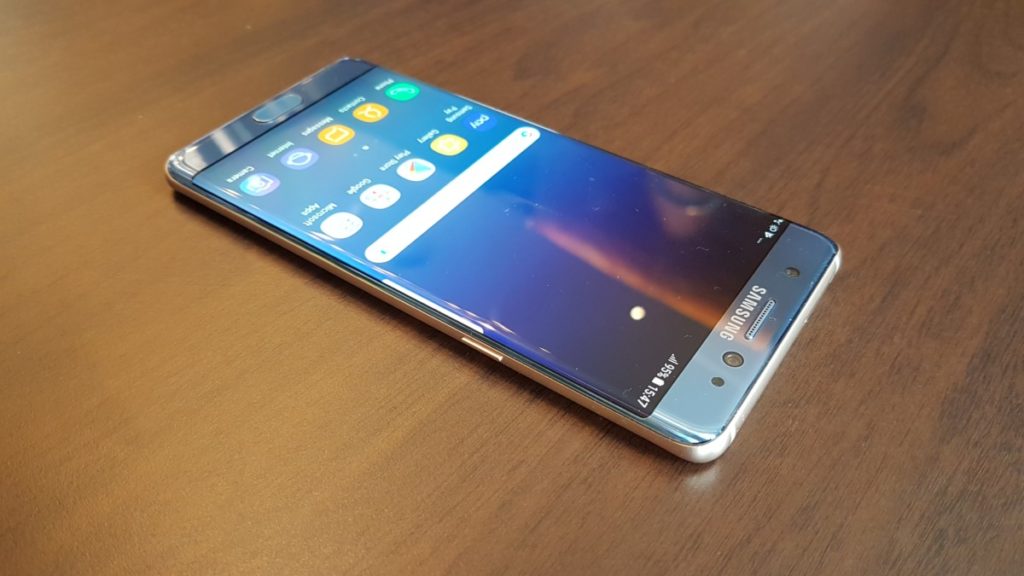 [ Review ] Samsung Galaxy Note Fan Edition 29