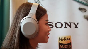 Sony’s latest trio of 1000X series headphones offers wireless listening on the go 12