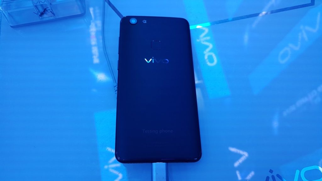 Vivo launches V7 in Malaysia for RM1,299 4