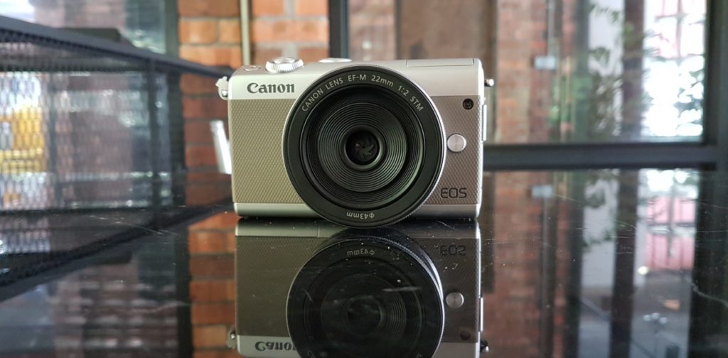 Hands-On with Canon’s EOS M100 mirrorless compact 8