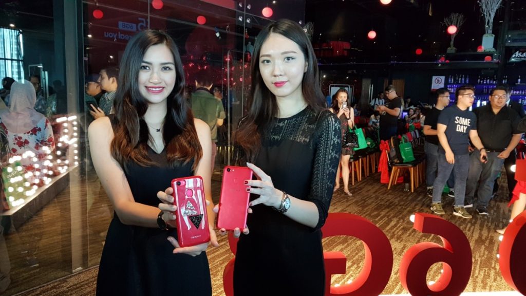 The OPPO F5 6GB is official and up for preorders at RM1698 2