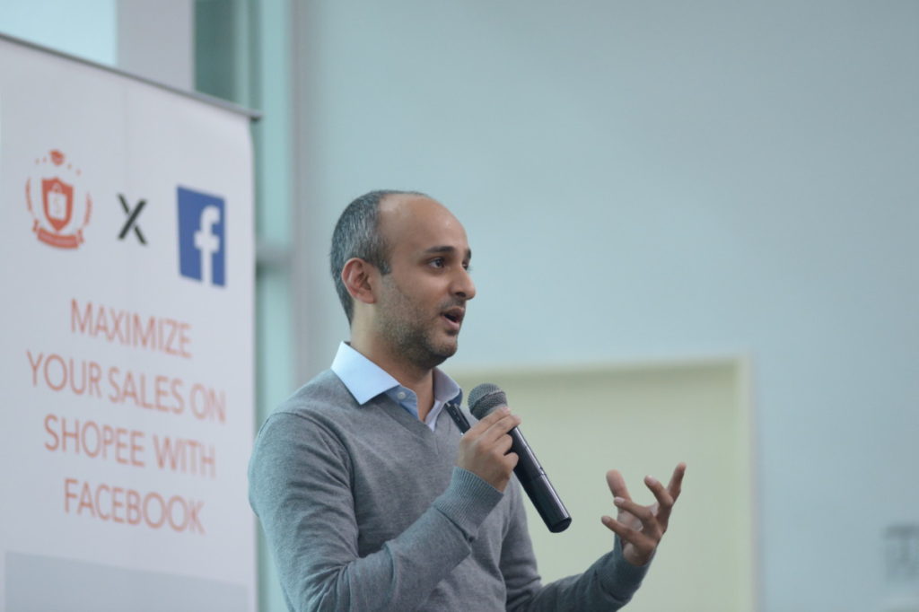 Deepesh Trivedi, Head, Retail & eCommerce (Southeast Asia), Facebook gives a talk at the Shopee University X Facebook session