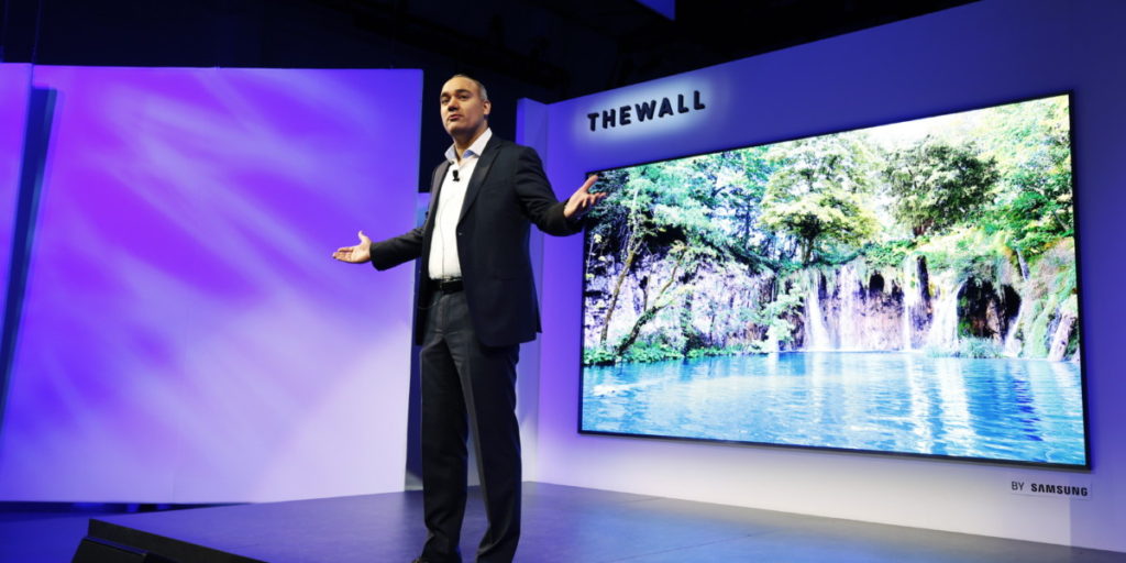 Samsung’s new 146-inch ‘The Wall’ MicroLED TV at CES 2018 has a name that matches its size 34