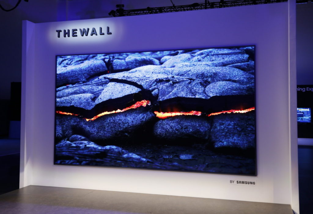 Samsung’s new 146-inch ‘The Wall’ MicroLED TV at CES 2018 has a name that matches its size 3