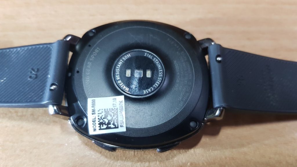[Review] Samsung Gear Sport - Sporty smartwatch supremo 6