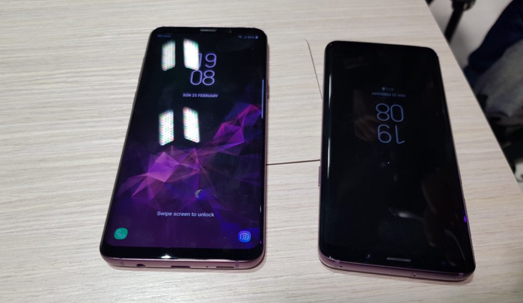the front and rear of the Galaxy S9 in Midnight Black