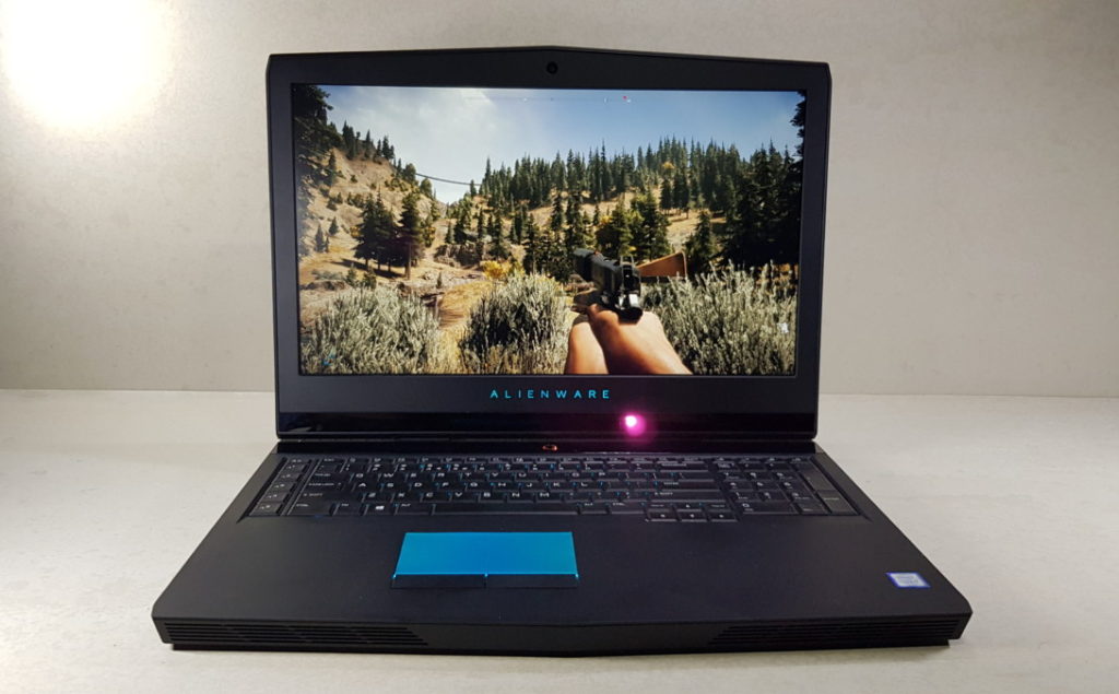 Alienware 17 R4 - Out of this World 16