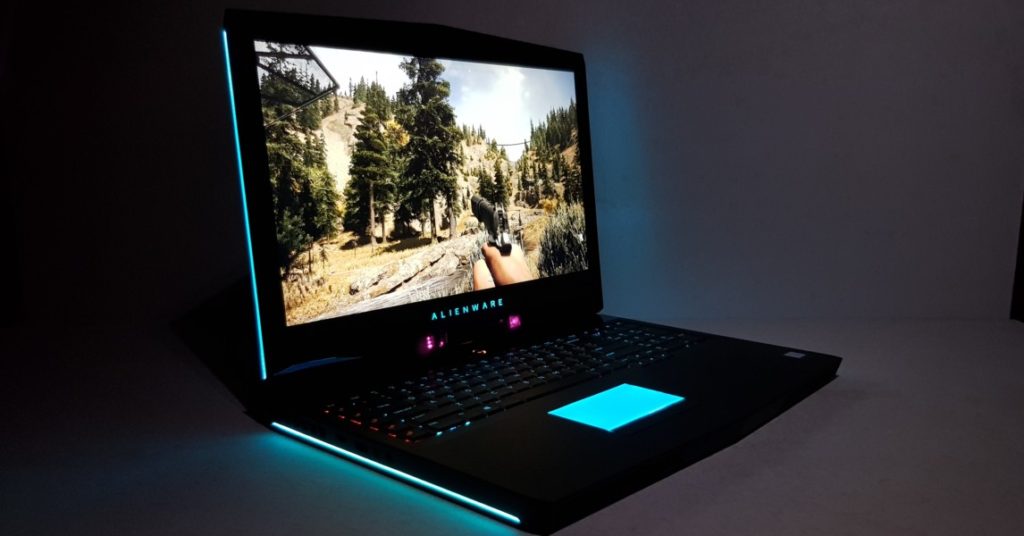 Alienware 17 R4 - Out of this World 8