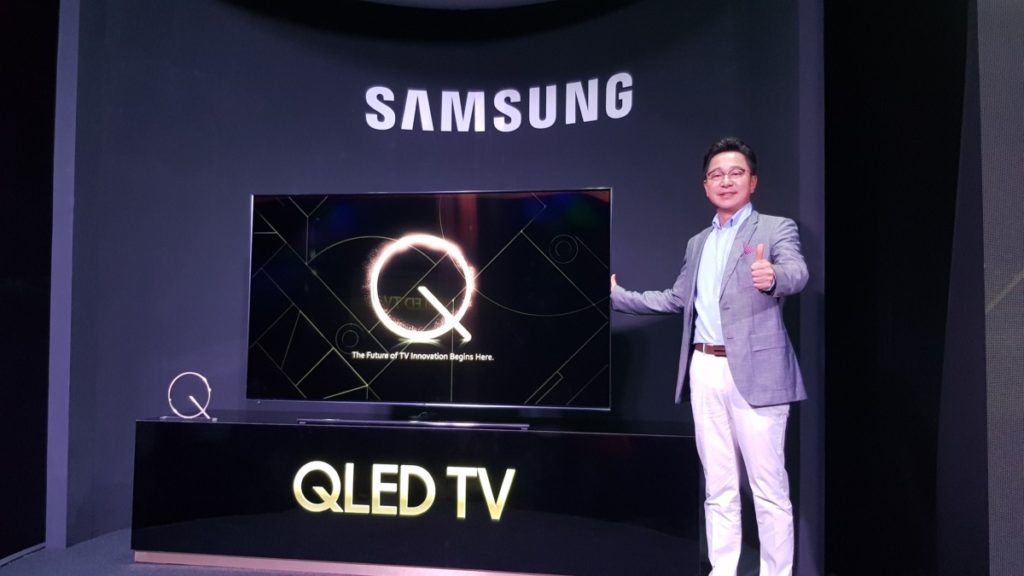 Yoonsoo Kim, President of Samsung Malaysia Electronics showcasing the new Q9F QLED TV
