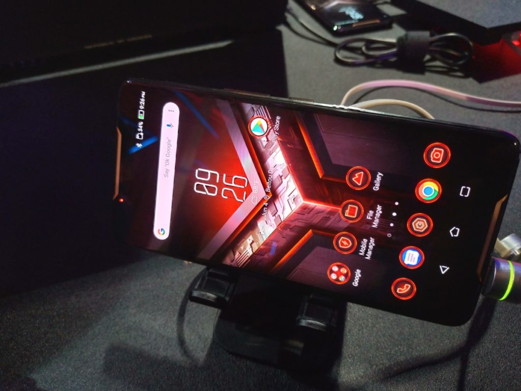 Asus ROG Phone redefines mobile gaming 2