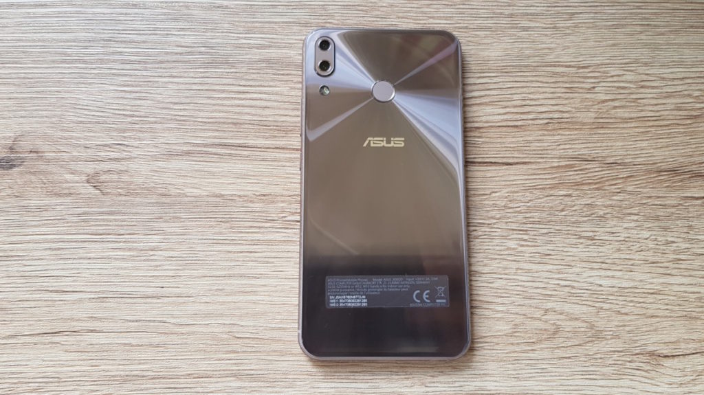 [Review] Asus Zenfone 5Z - Affordable Flagship Performer 2