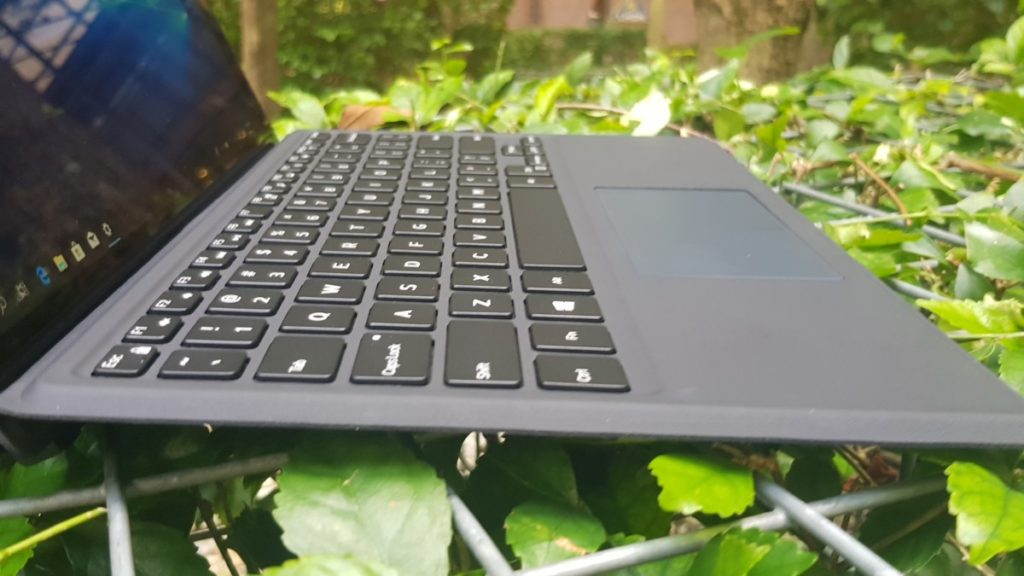 [Review] Dell Latitude 5290 2-in-1 - Time to take a stand 6