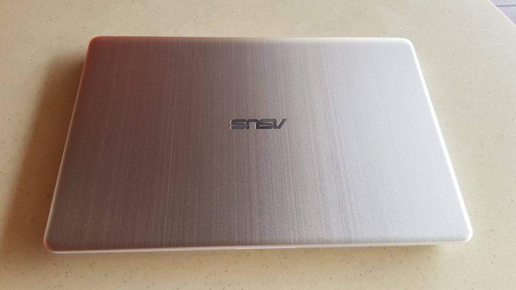 [Review] ASUS VivoBook S15 S530U Laptop - Colourfully Chic 3