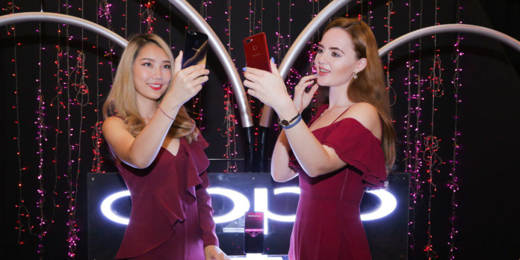 Preordering the OPPO F9 can get you a whopping RM999 in cash 3